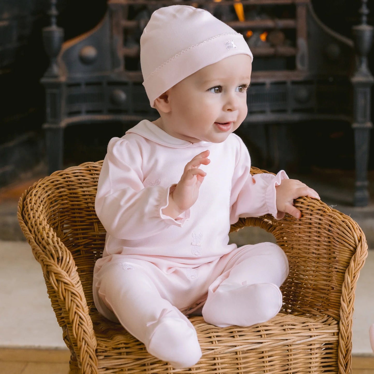 Emile et Rose Kallie Baby Girls Pink Bunny Babygrow & Hat Set 2630PP/25W62