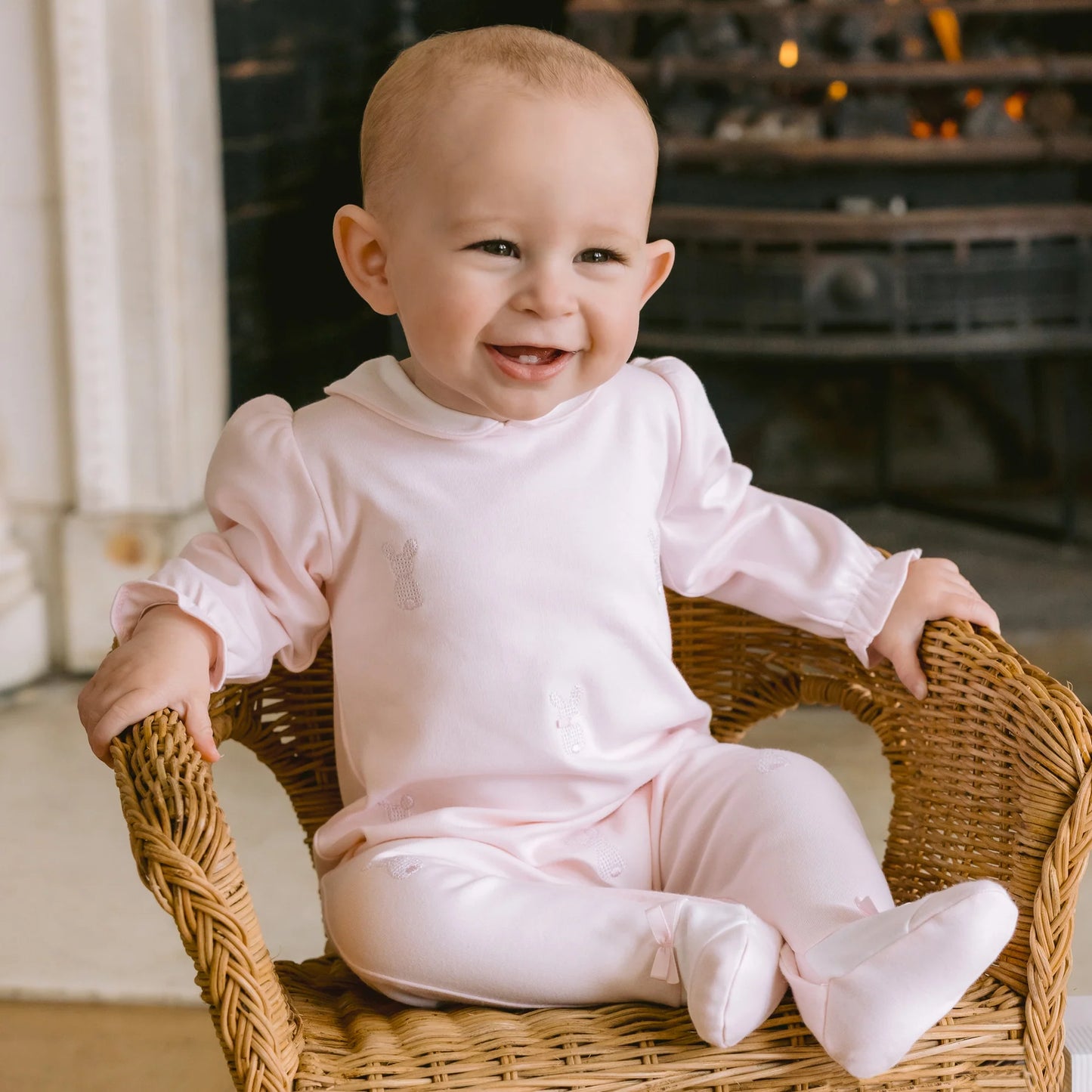 Emile et Rose Kallie Baby Girls Pink Bunny Babygrow & Hat Set 2630PP/25W62